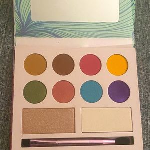Moods Bright Summer Colors Eye Shadow Palette
